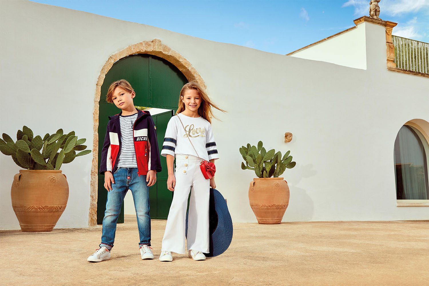 H Shop & Trade επίσημος αντιπρόσωπος και αποκλειστικός διανομέας της Original Marines 